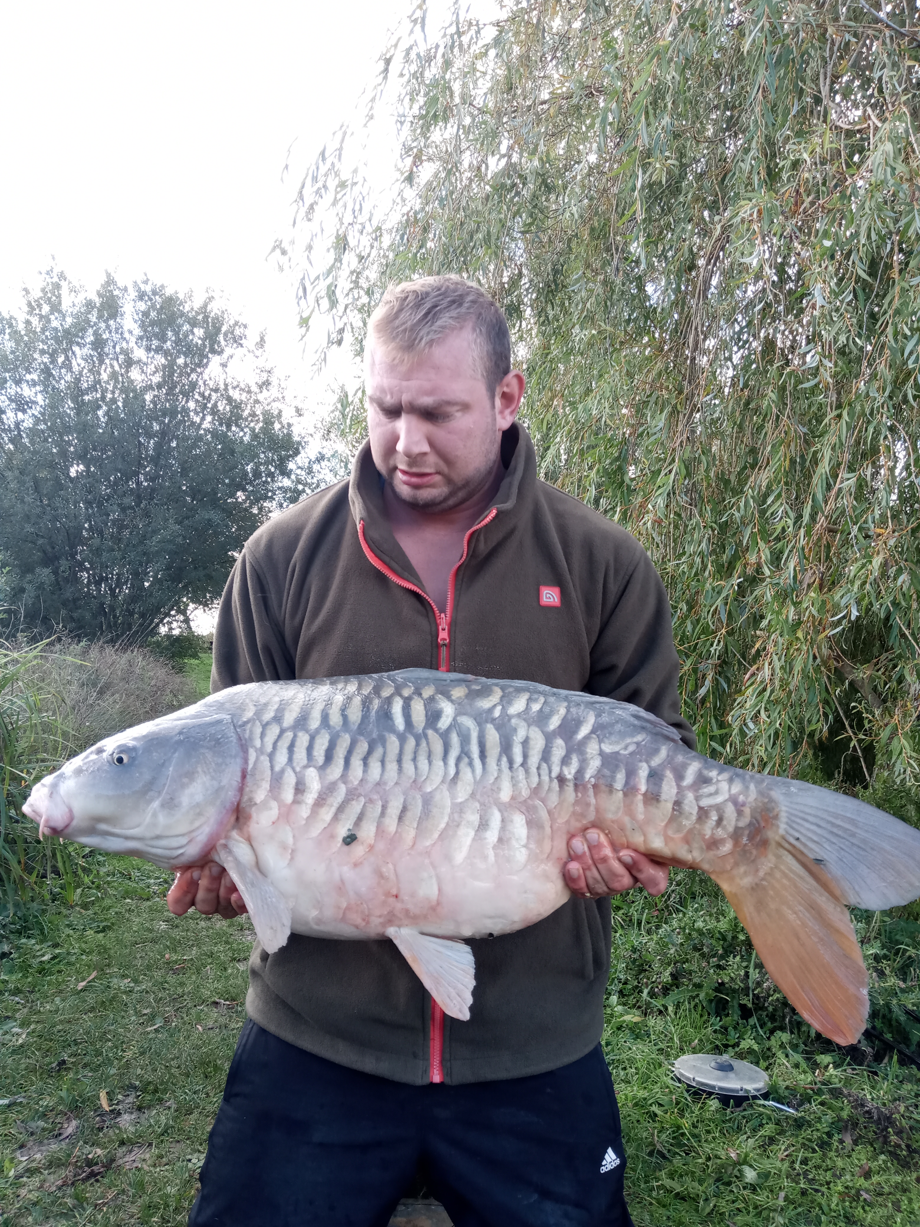 Nathan Bridges - XL Carp Fryerning